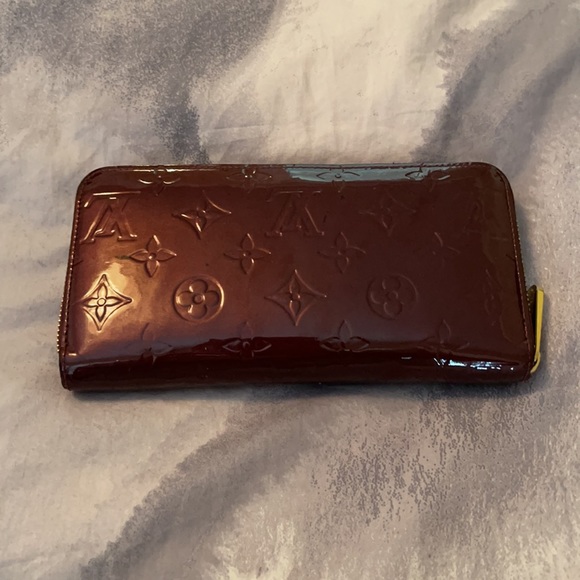 Louis Vuitton Zippy Wallet - Picture 4 of 9